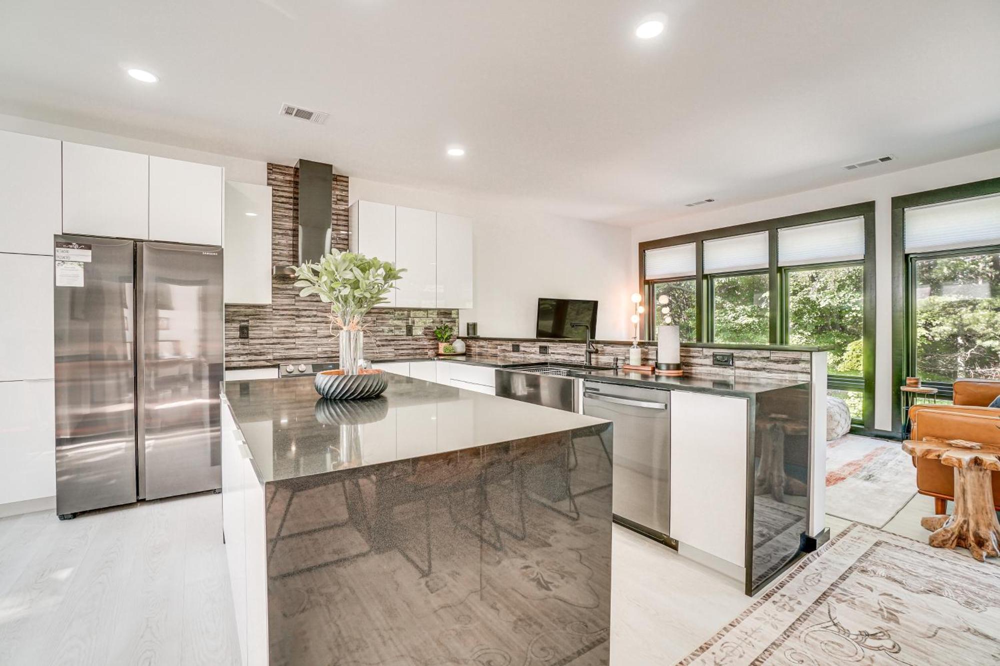 הלן Luxury Modern Home On Golf Course With Game Room! מראה חיצוני תמונה